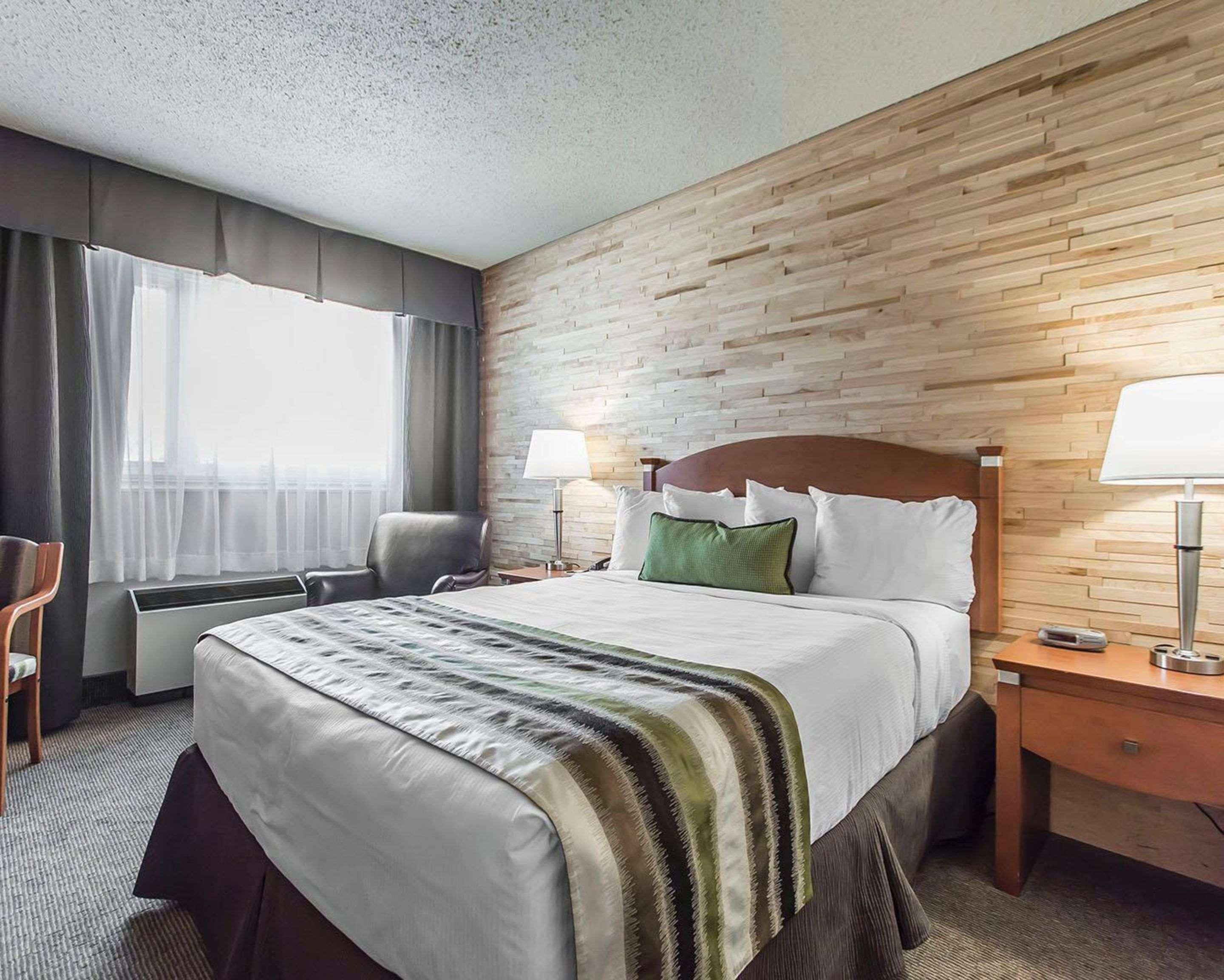 Quality Inn Rouyn-Noranda מראה חיצוני תמונה