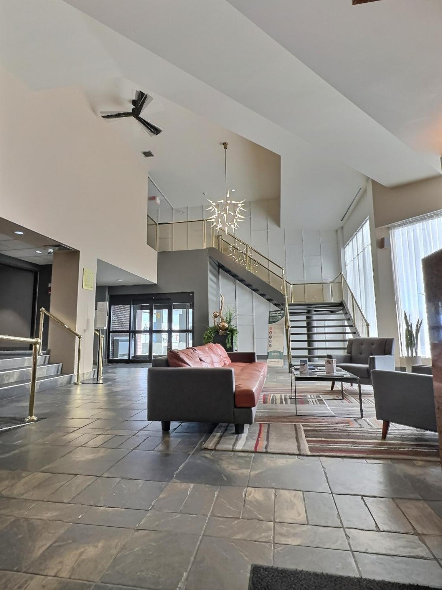 Quality Inn Rouyn-Noranda מראה חיצוני תמונה