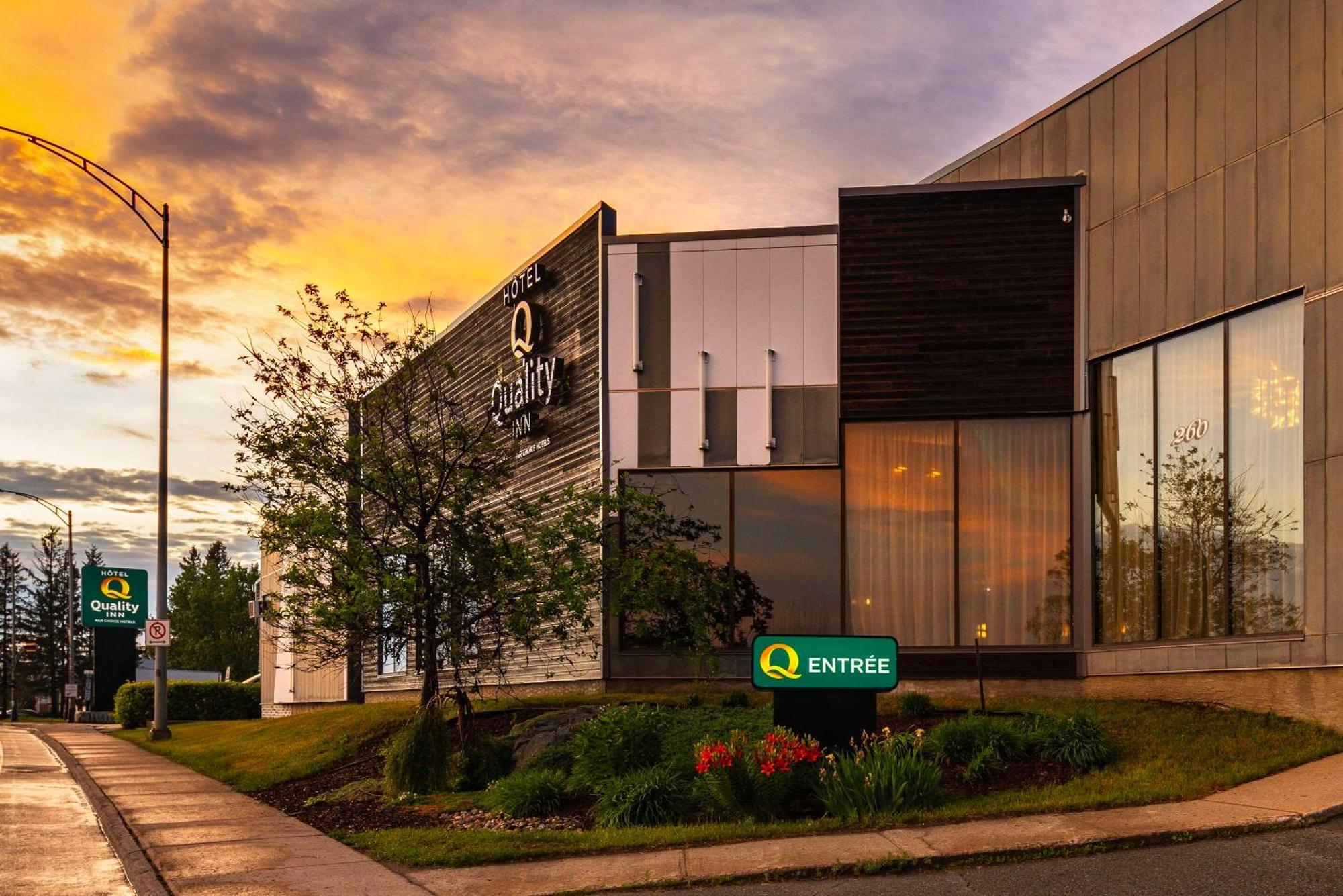Quality Inn Rouyn-Noranda מראה חיצוני תמונה