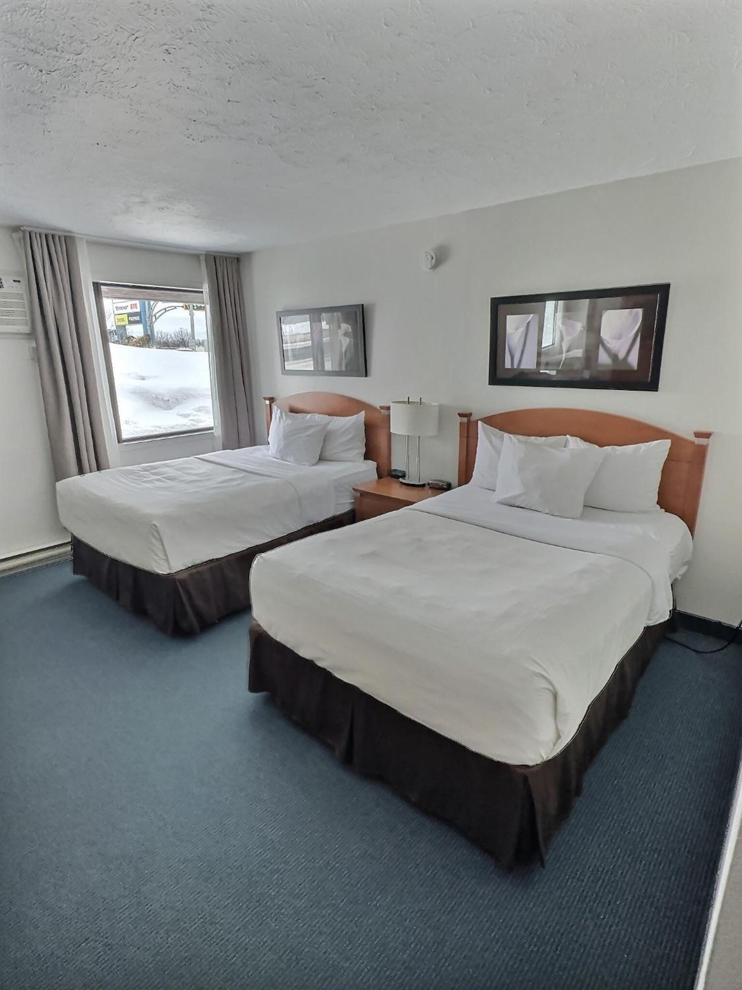 Quality Inn Rouyn-Noranda מראה חיצוני תמונה